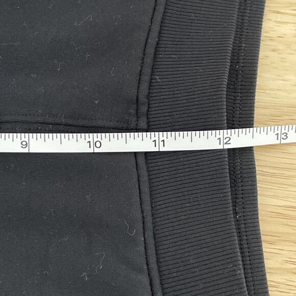 Lululemon Every Moment Cropped Pants Womens‎ Size 4 Lounge Black Workout - Picture 5 of 8